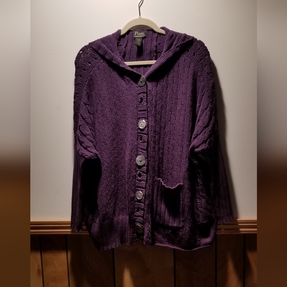 Pure Handknit Sweaters - 👙🔥HOST PICK🔥Pure Handknit brand button up cardigan with hood